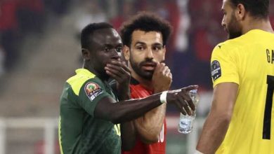 ساديو ماني يرفض الاحتفال باللقب الإفريقي مع جماهير ليفربول بسبب محمد صلاح